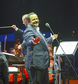 Zeki Müren, türkülerimiz ve Sezen Aksu… - Resim : 2